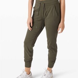 Lululemon Ready To Rulu Pant 29" *Updated Dark Olive size 4